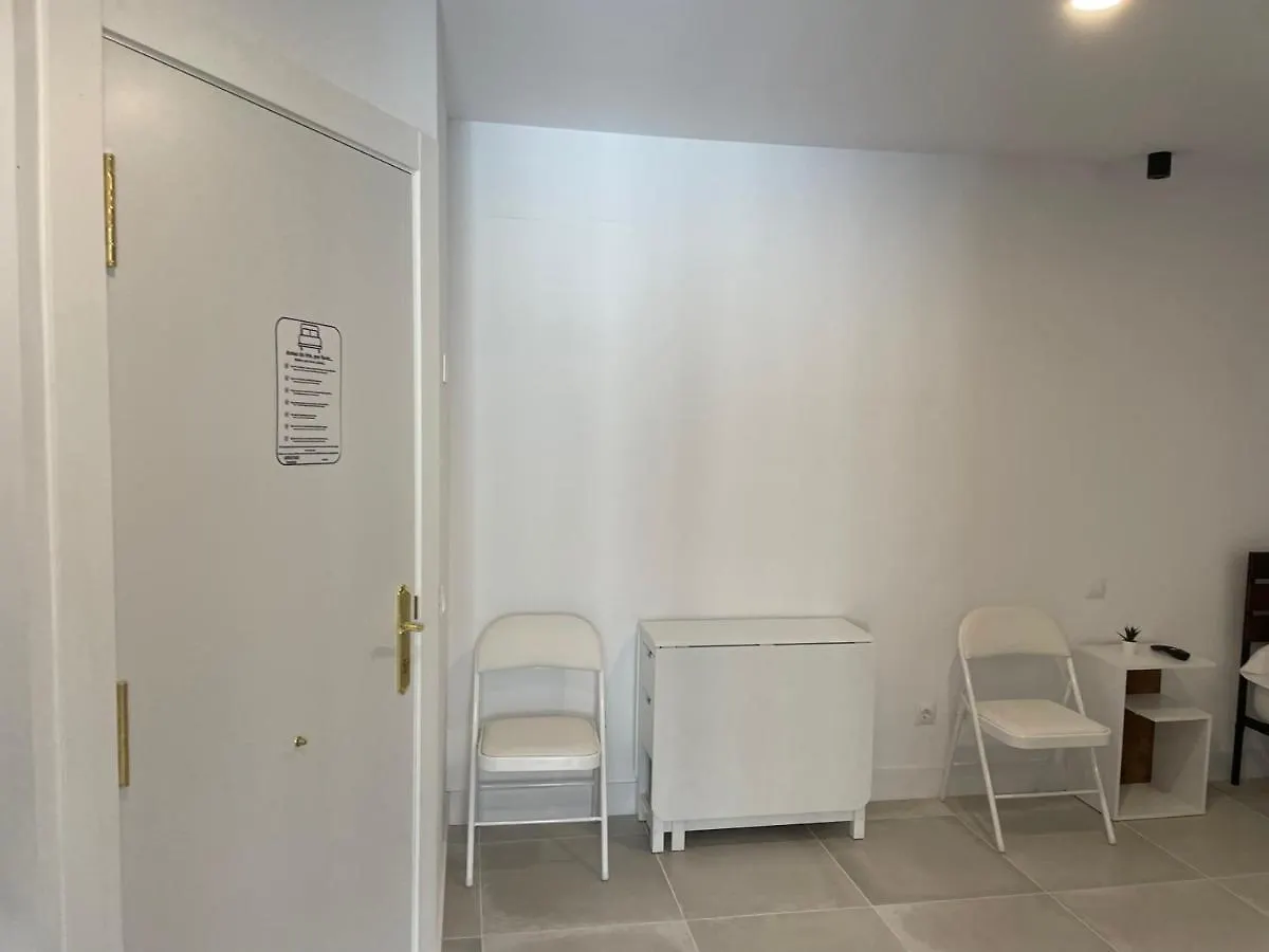 C8 Lujo Barrio Residencial Madrid Apartment